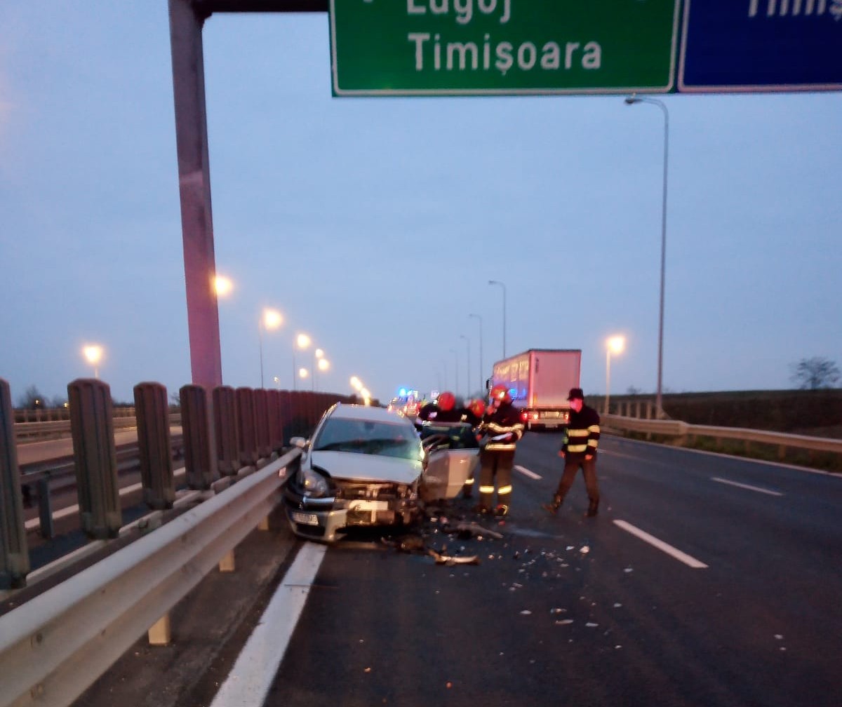 Accident Violent Pe A Deva N Dlac O Ma In Intrase Pe Contrasens