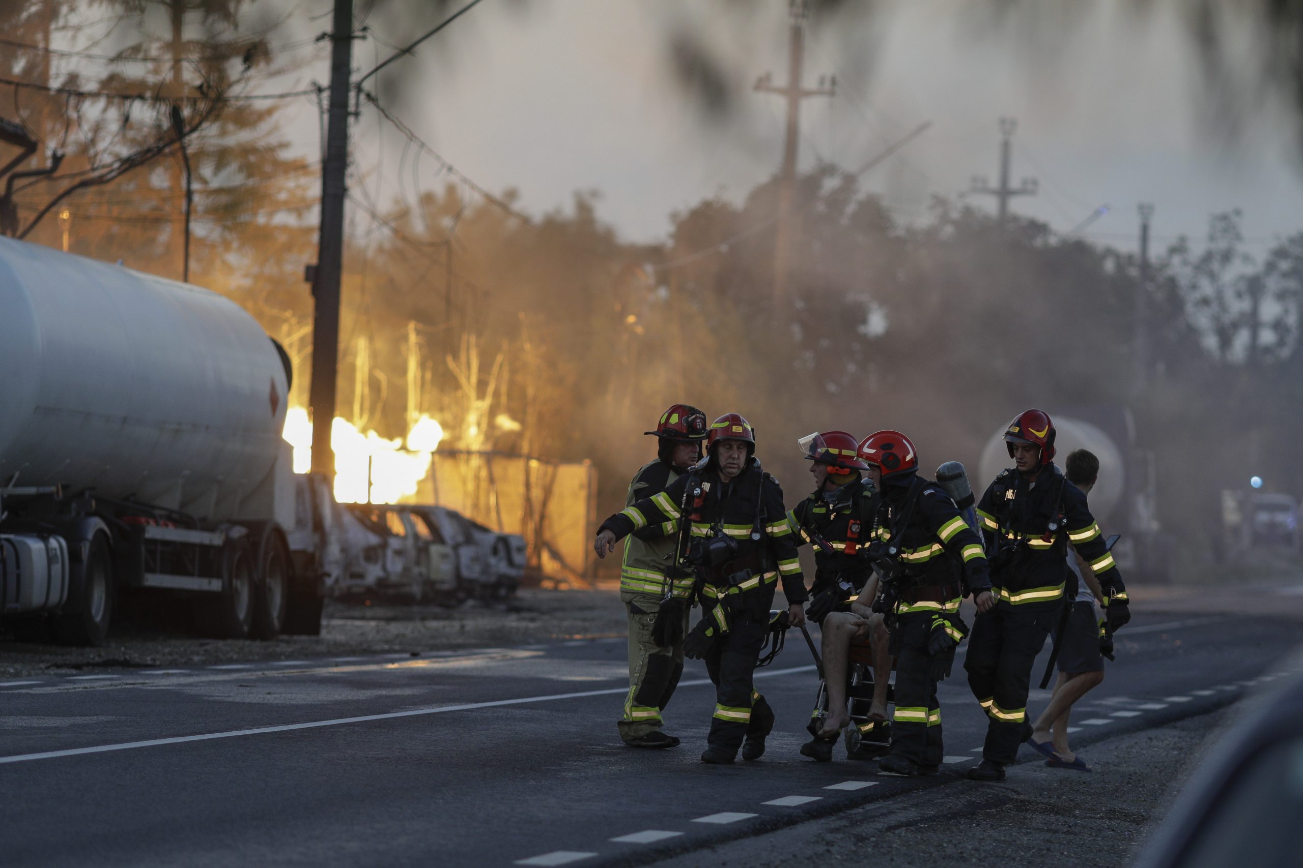 Explozii N Lan La O Sta Ie Gpl Din Crevedia O Persoan A Murit I