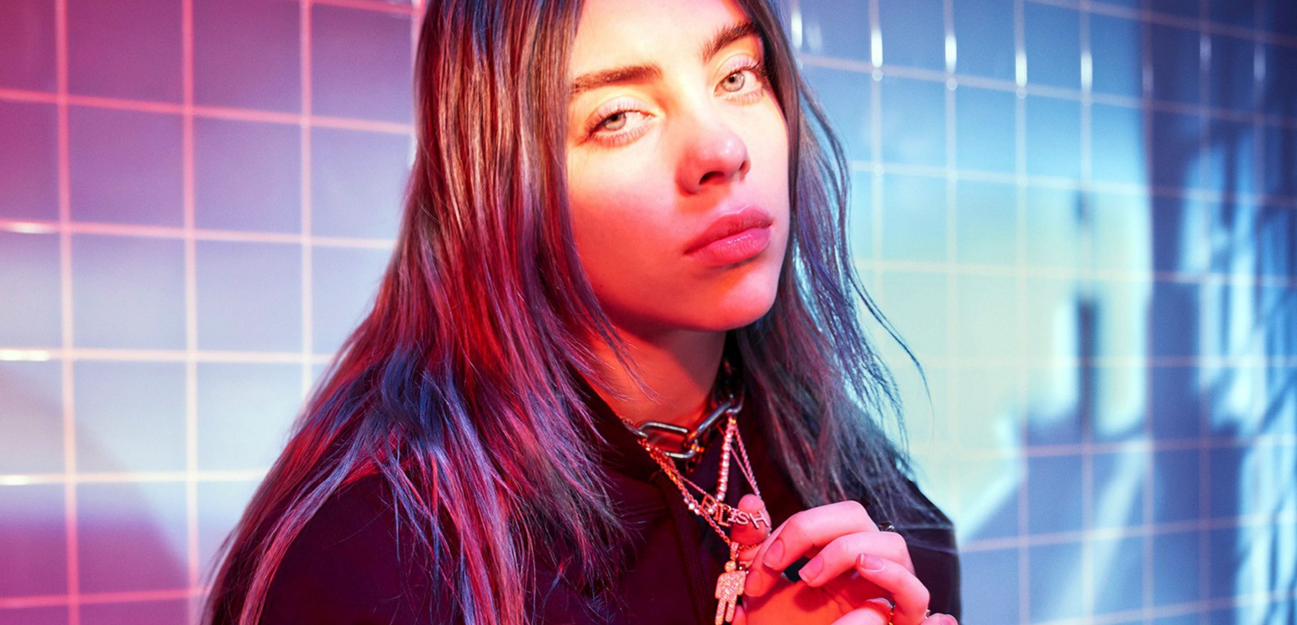 Billie Eilish, expusă la pornografie de la vârsta de 11 ani: E o ruşine.  Cred că mi-a distrus creierul şi mă simt devastată - B1TV.ro