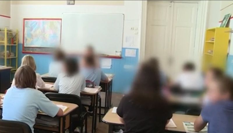 Panică într-un liceu din Iași: O elevă cu CES își amenință colegii cu moartea. Directoarea: Și profesorii sunt speriați. Nu suntem suficient de pregătiți încă