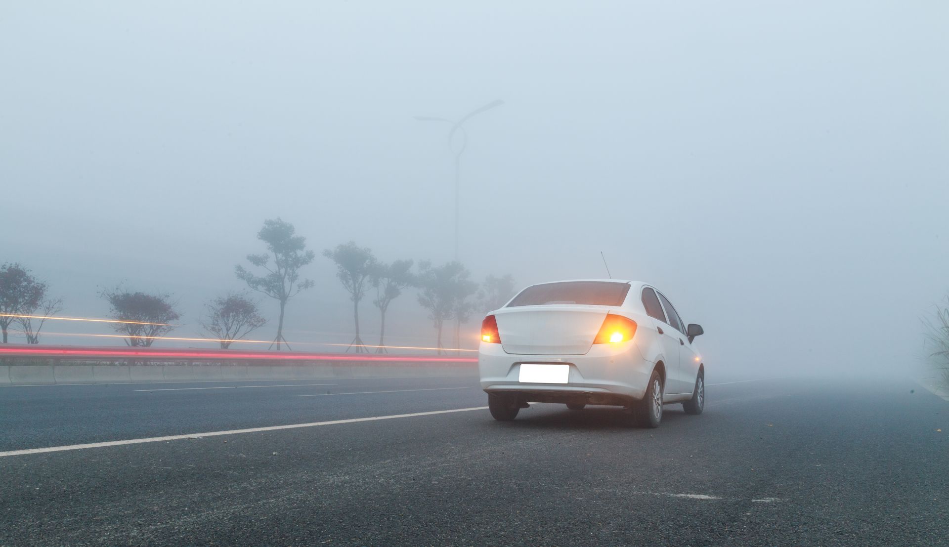 Avertizare meteo și Infotrafic: Ceață densă în Transilvania. Vizibilitate este redusă sub 50 de metri