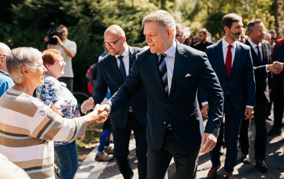 Greșelile făcute de serviciile de securitate în cazul premierului împușcat Robert Fico ies la iveală: „Au avut ocazia să îl identifice pe agresor”