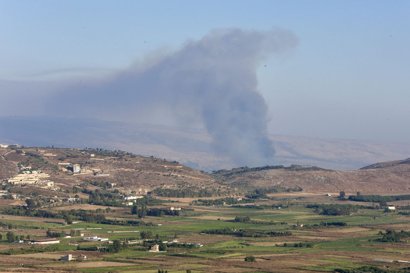 Tensiuni în Orientul Mijlociu: Hezbollah atacă Israelul cu zeci de rachete  (VIDEO)