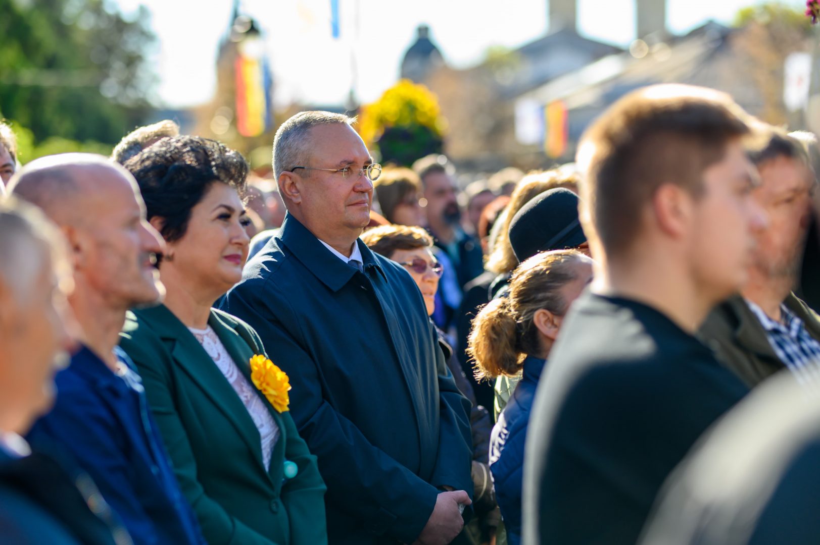 Nicolae Ciucă, la pelerinajul de Sfânta Parascheva: „Această sărbătoare ne amintește de valorile care ne unesc: credința, solidaritatea și respectul pentru tradiții” (FOTO)